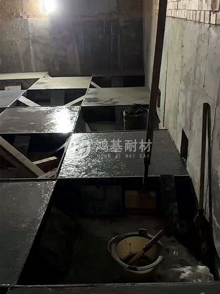 辽宁某熔铝炉炉底施工